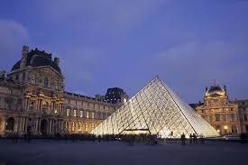 louvre.jpg